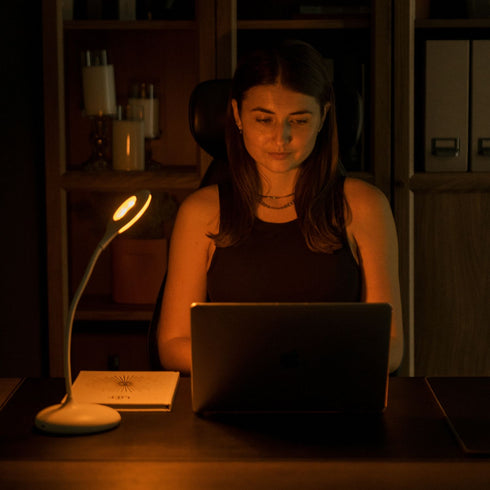 Full Spectrum Lamp Black